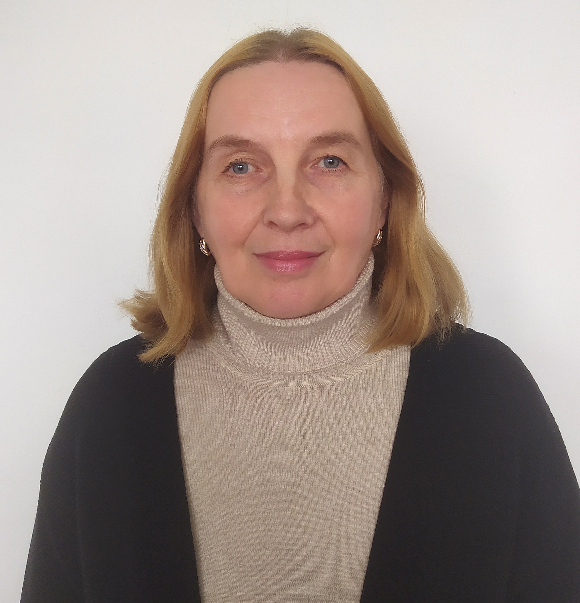 Воротникова Людмила Владимировна.